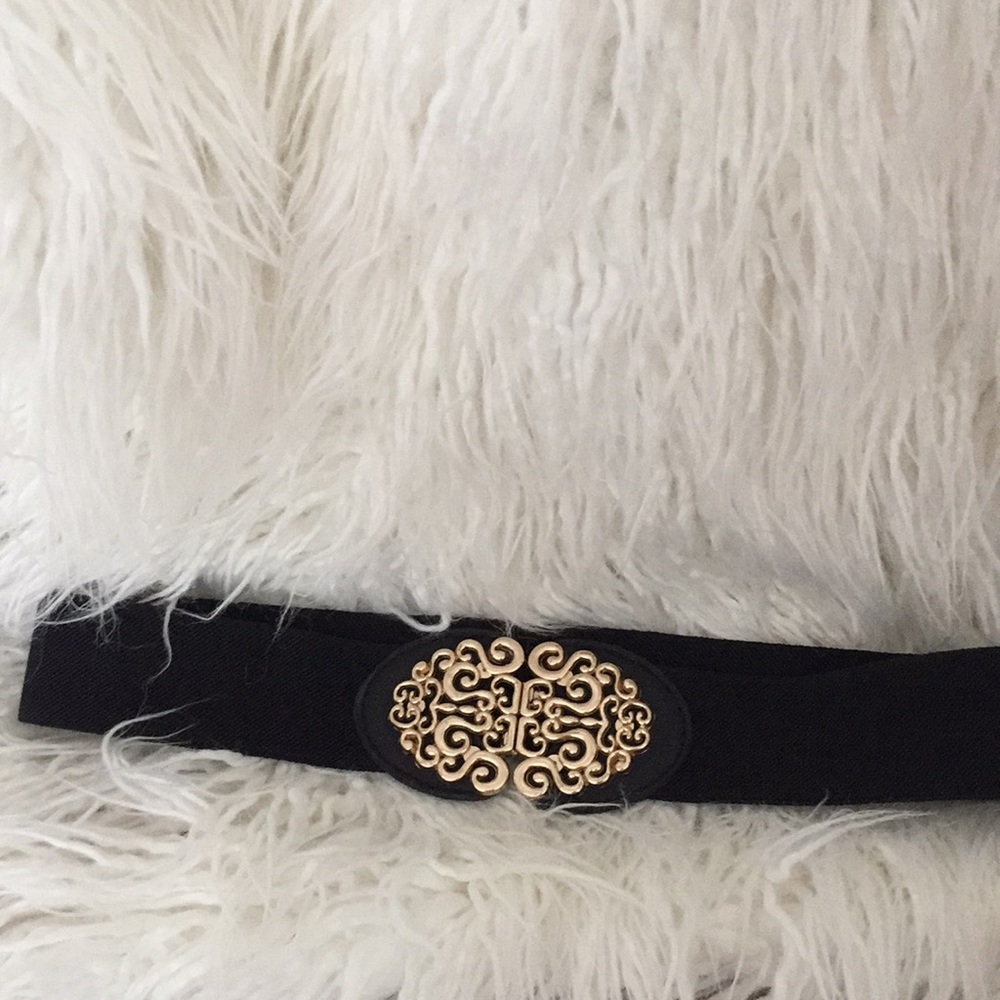 NWOT Black and Gold Belt